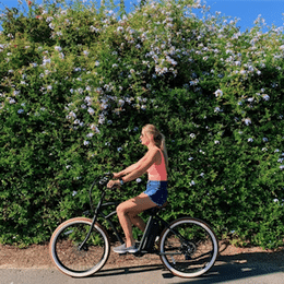 Le vélo électrique pour propulser le tourisme plus loin